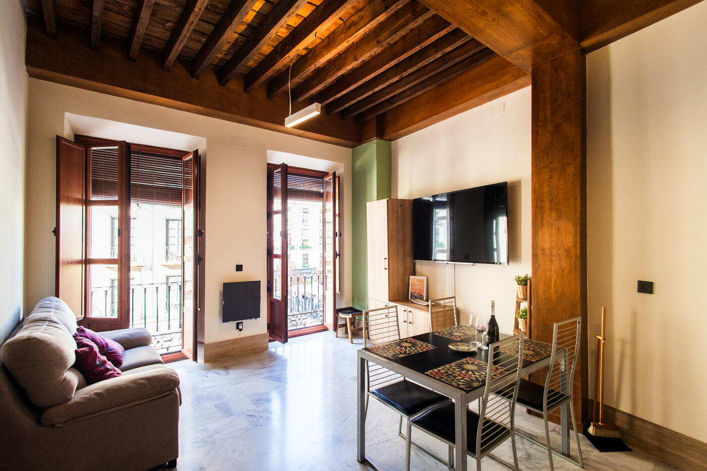 Suite Comares, apartamento turístico en el centro de Granada (7/18)